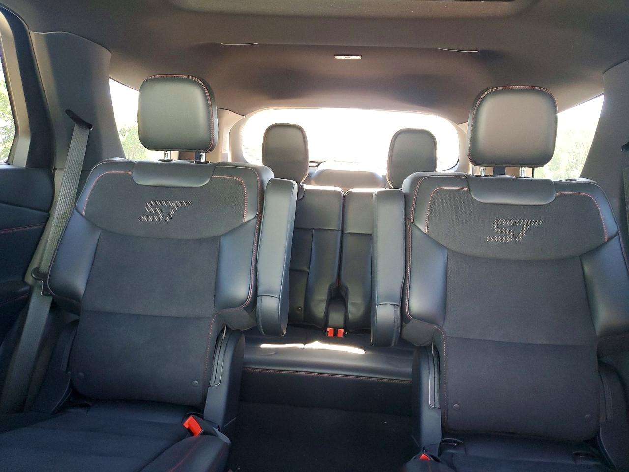 Ford Explorer St