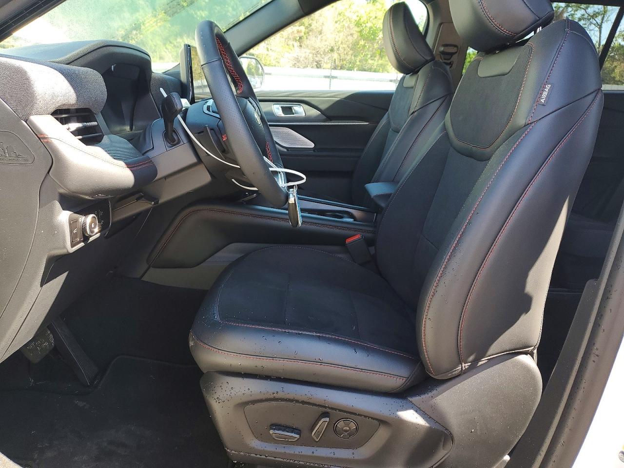 Ford Explorer St