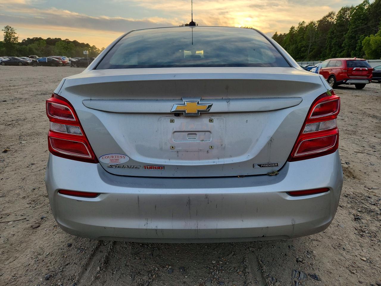 Chevrolet Sonic Premier