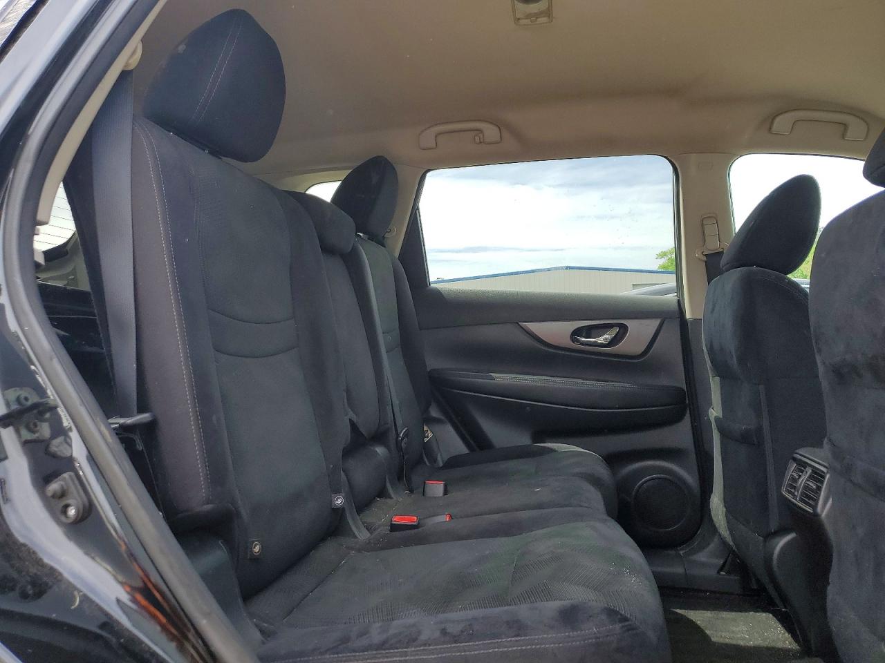 Nissan Rogue Sv