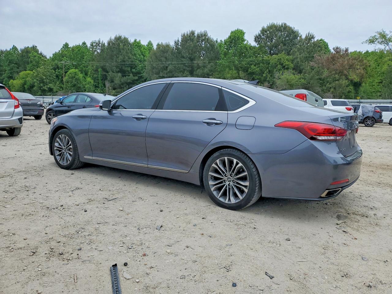Hyundai Genesis 3.8l