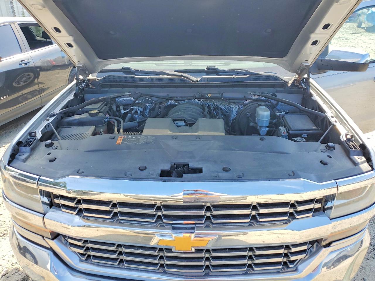 Chevrolet Silverado C1500