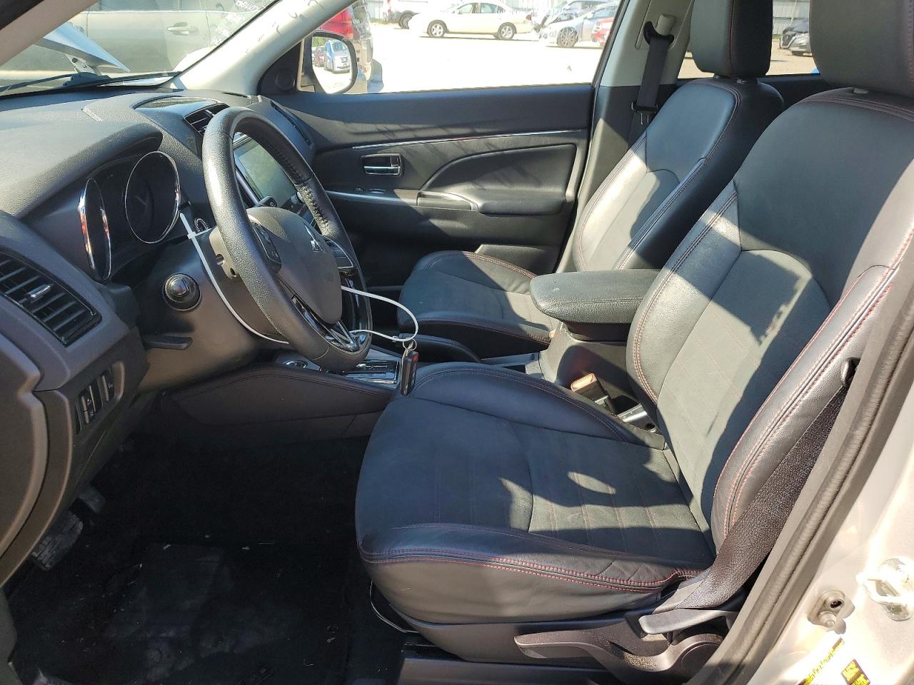 Mitsubishi Outlander Es