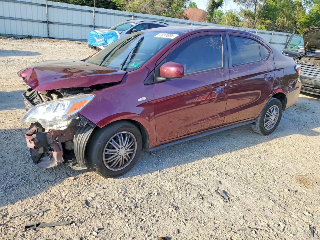 Salvage Mitsubishi Mirage Image