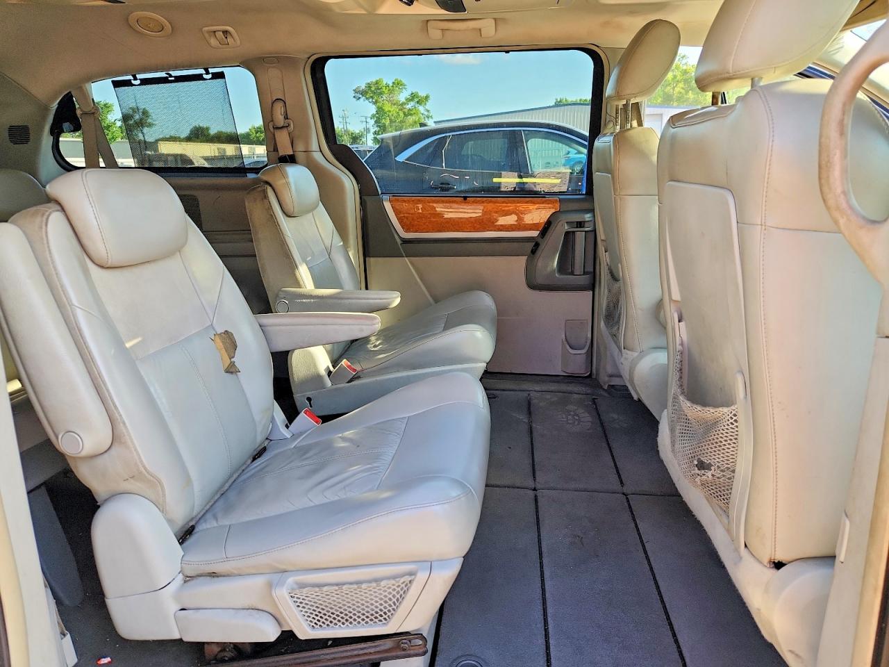 Chrysler Minivan Limited