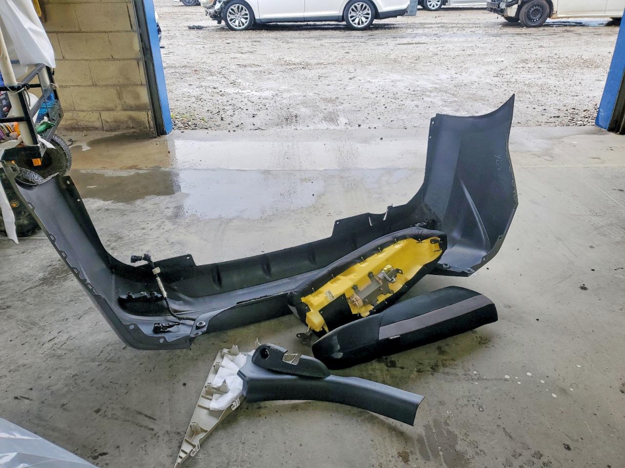 Nissan Versa S