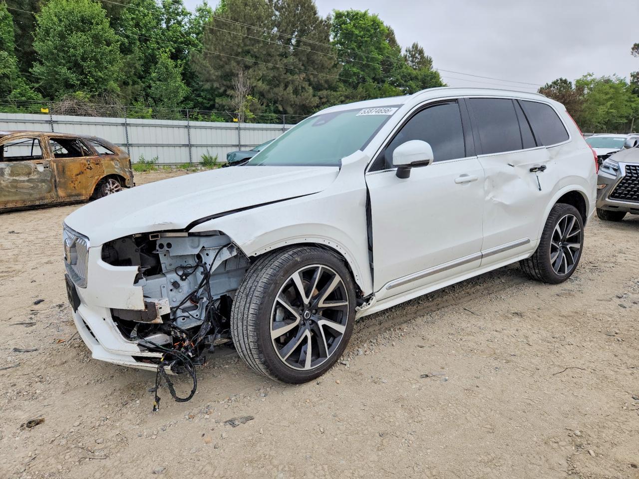 Salvage Volvo XC90 Image