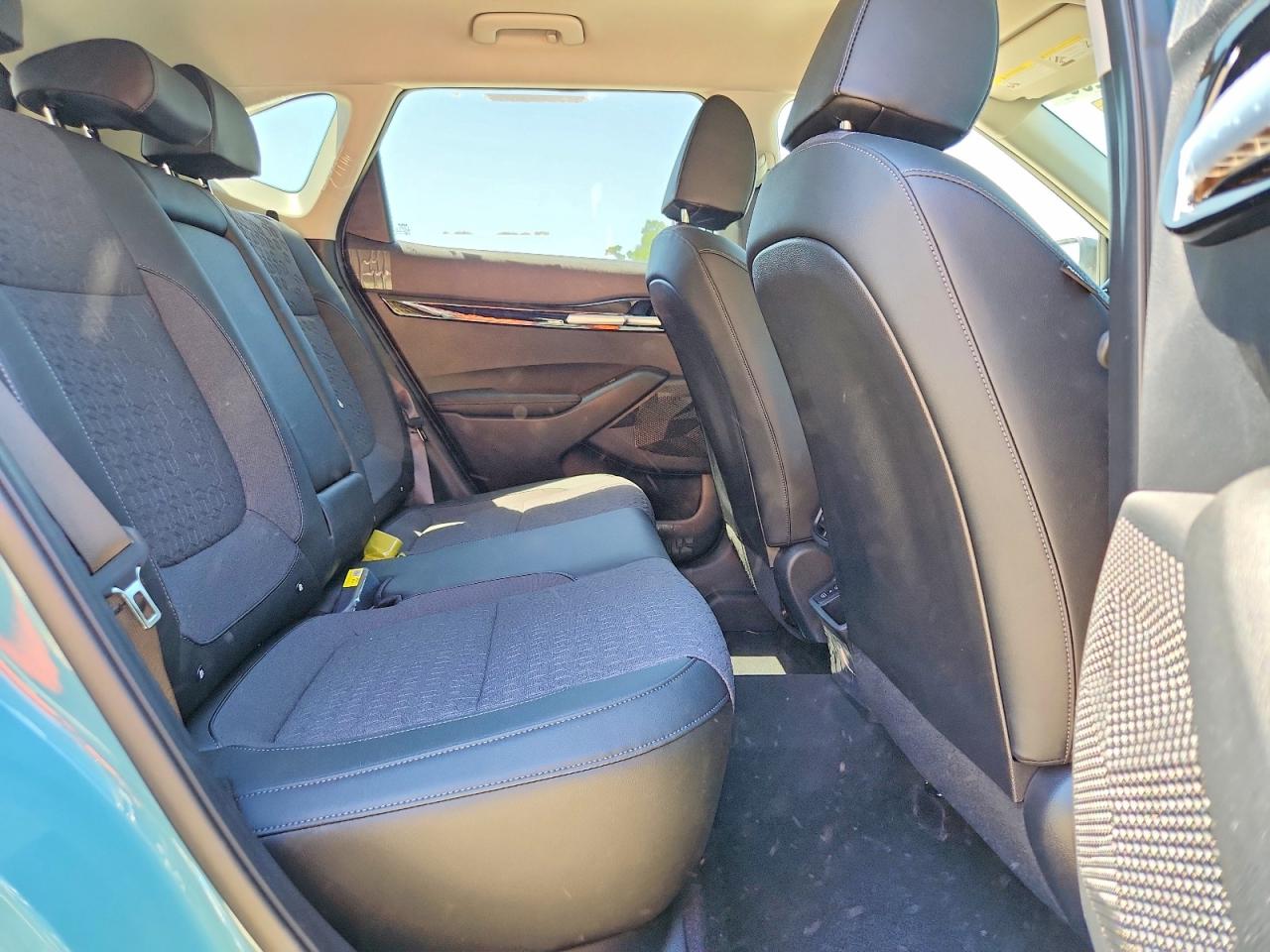 Kia Seltos S