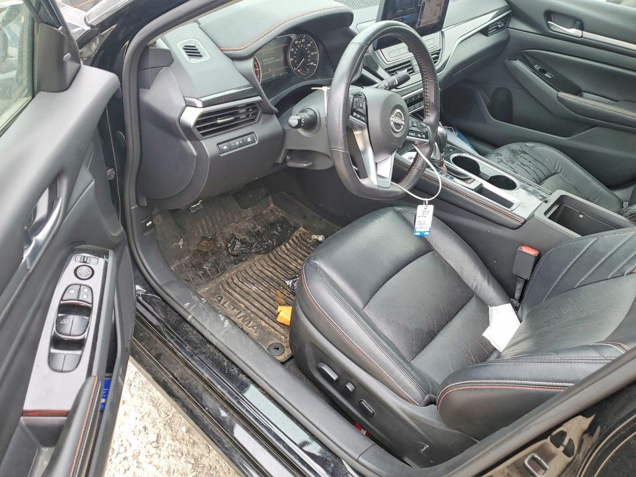 Nissan Altima Sr
