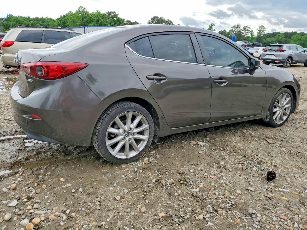 Mazda 3 S Tourin