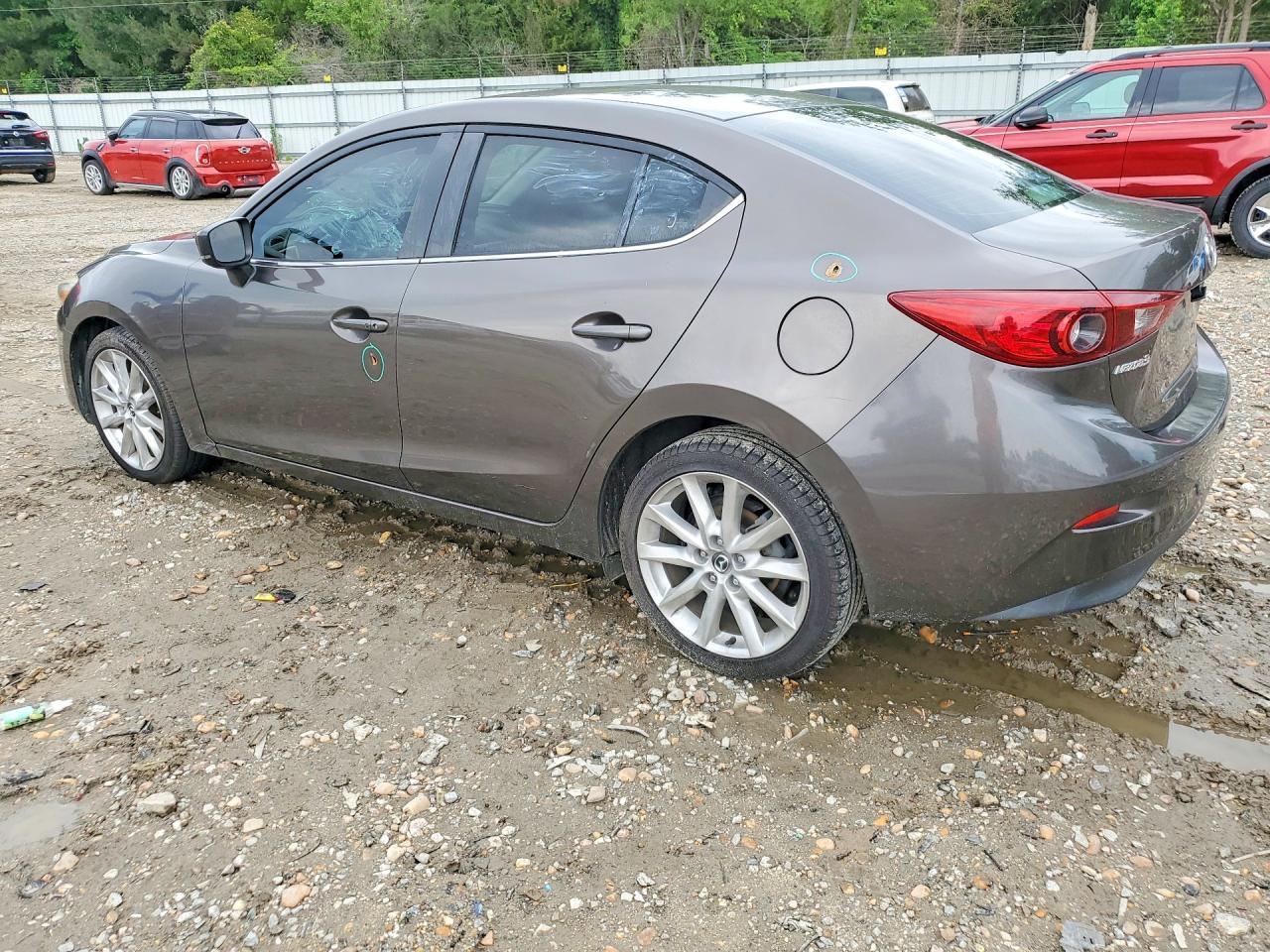 Mazda 3 S Tourin