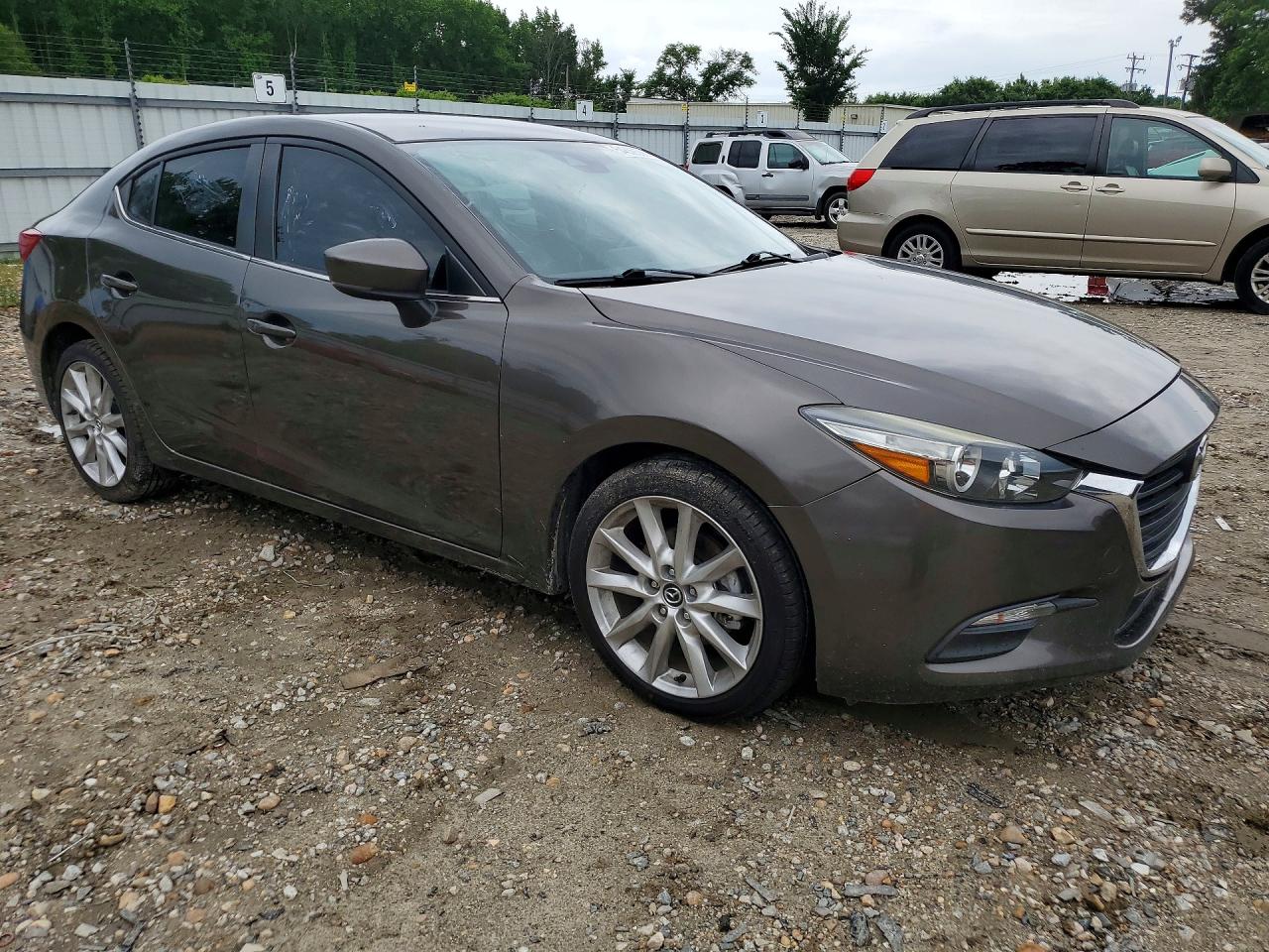 Mazda 3 S Tourin