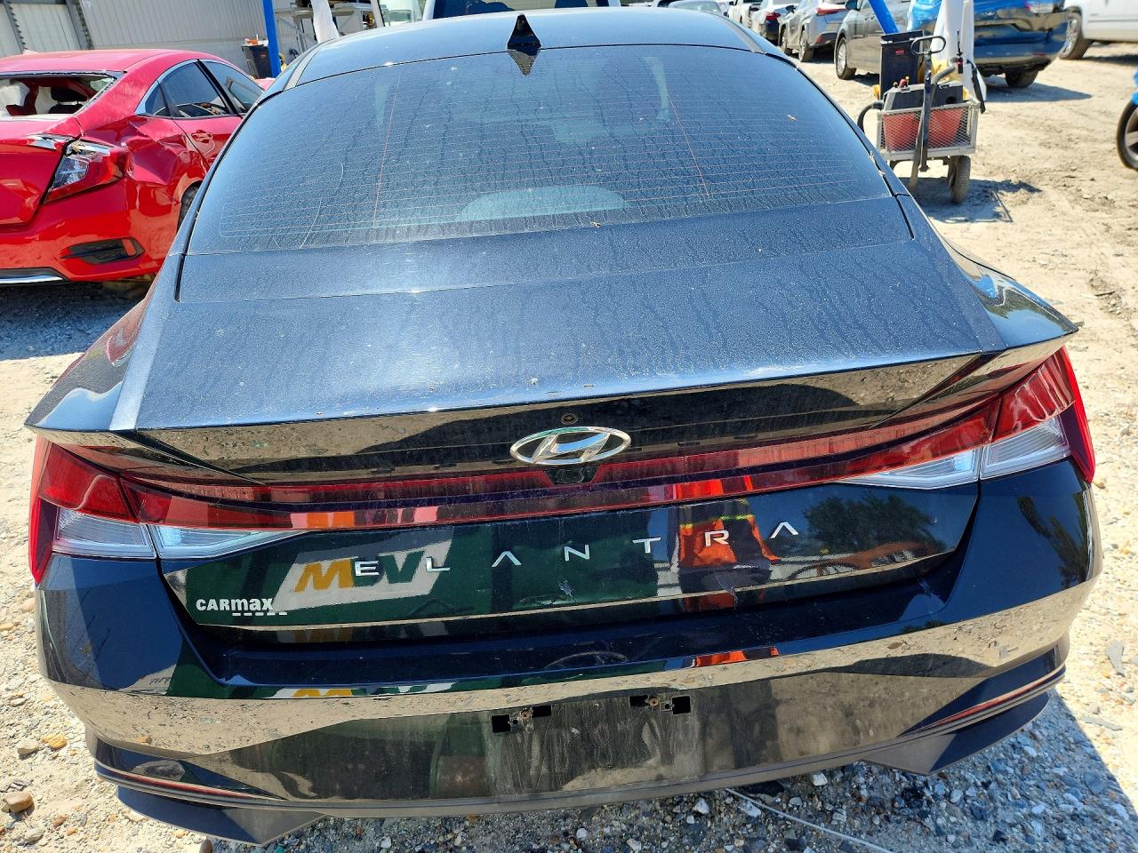Hyundai ELANTRA Sel