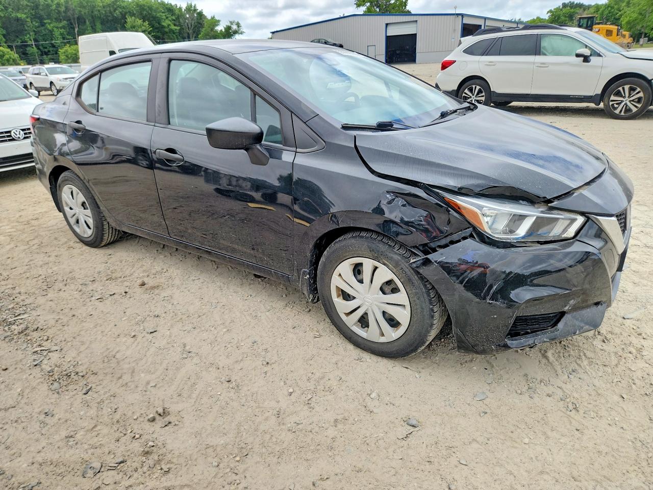 Nissan Versa S