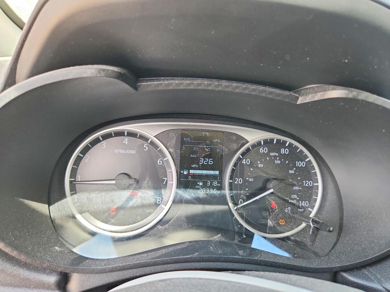 Nissan Versa S