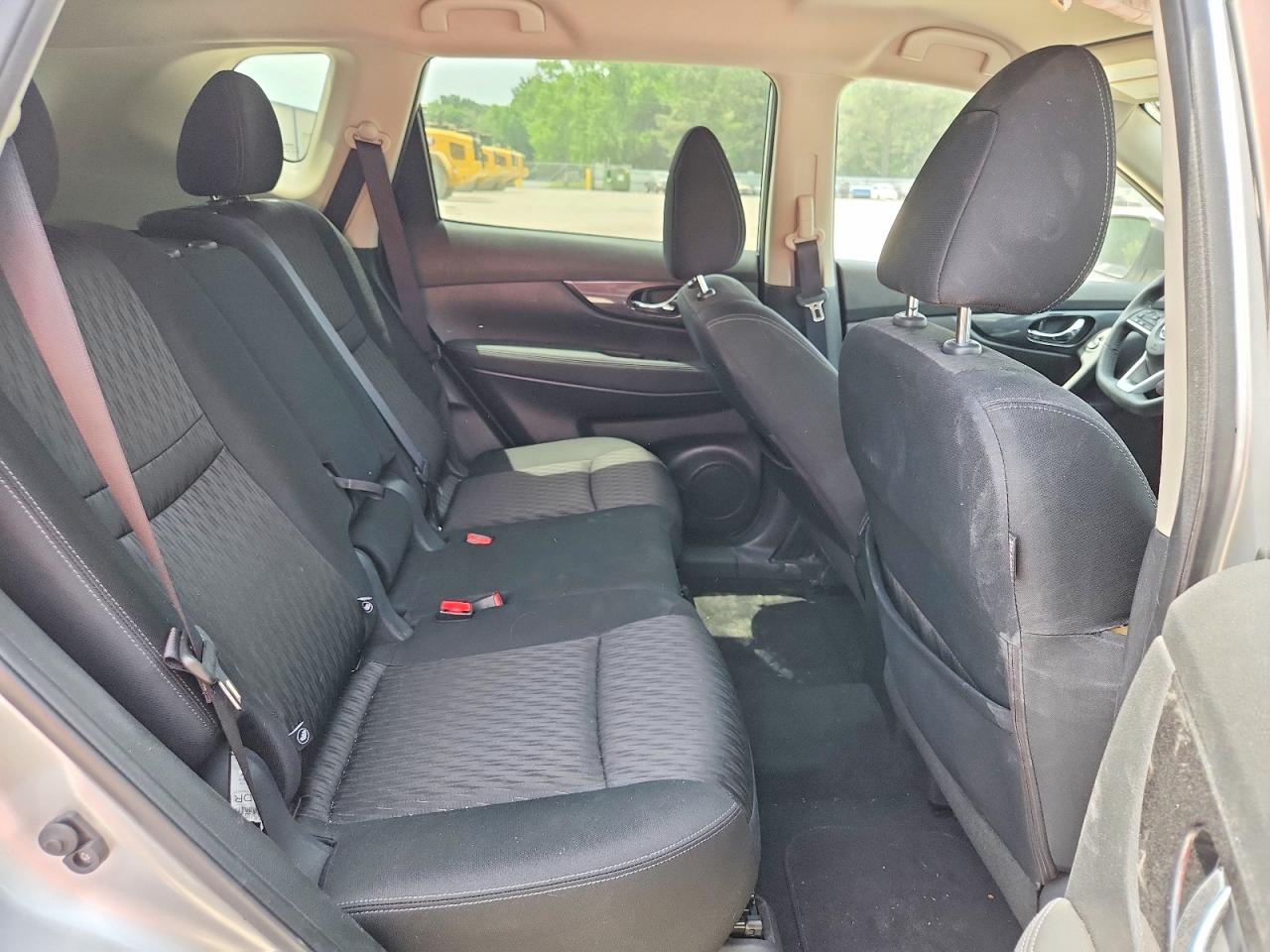 Nissan Rogue Sv