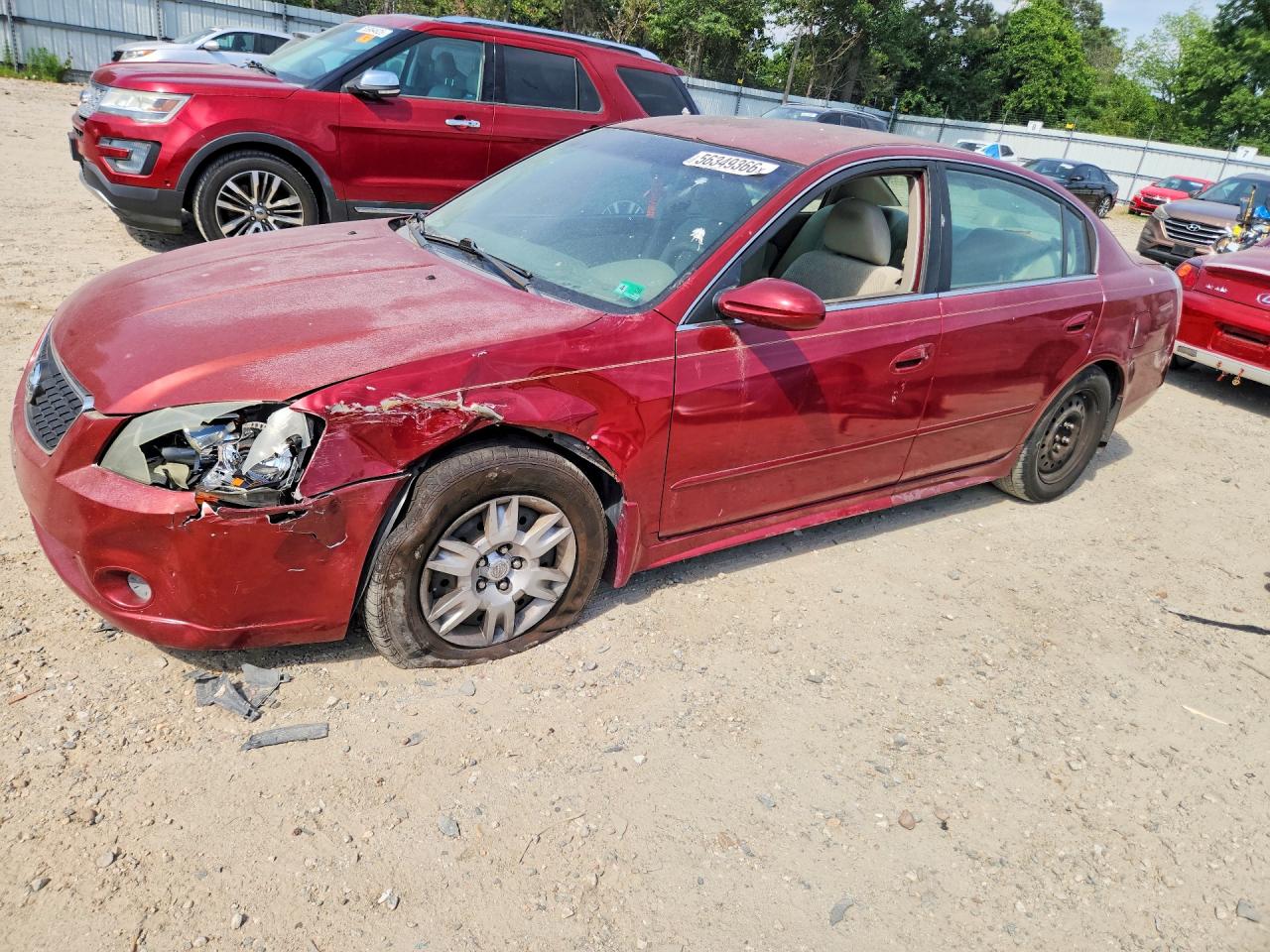 Salvage Nissan Altima Image