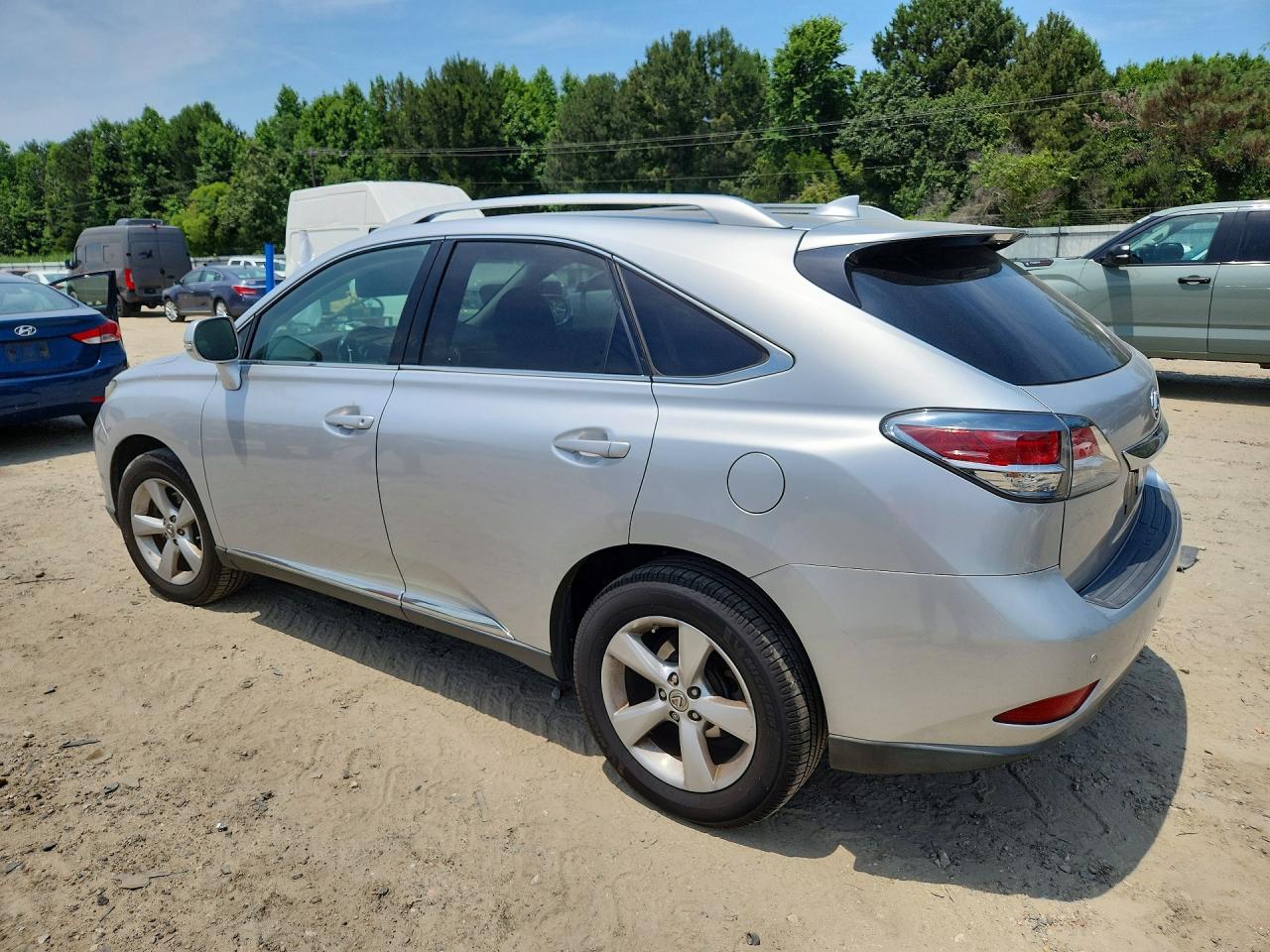 Lexus RX Base