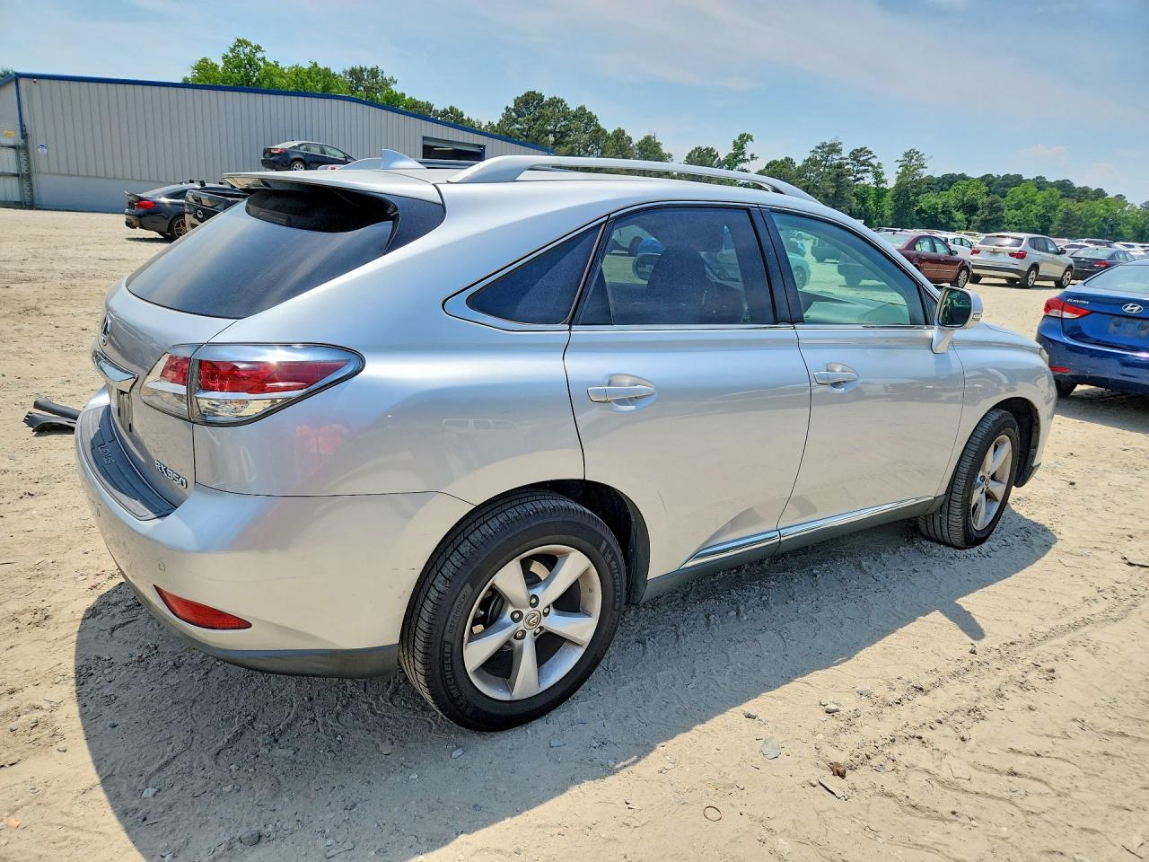Lexus RX Base