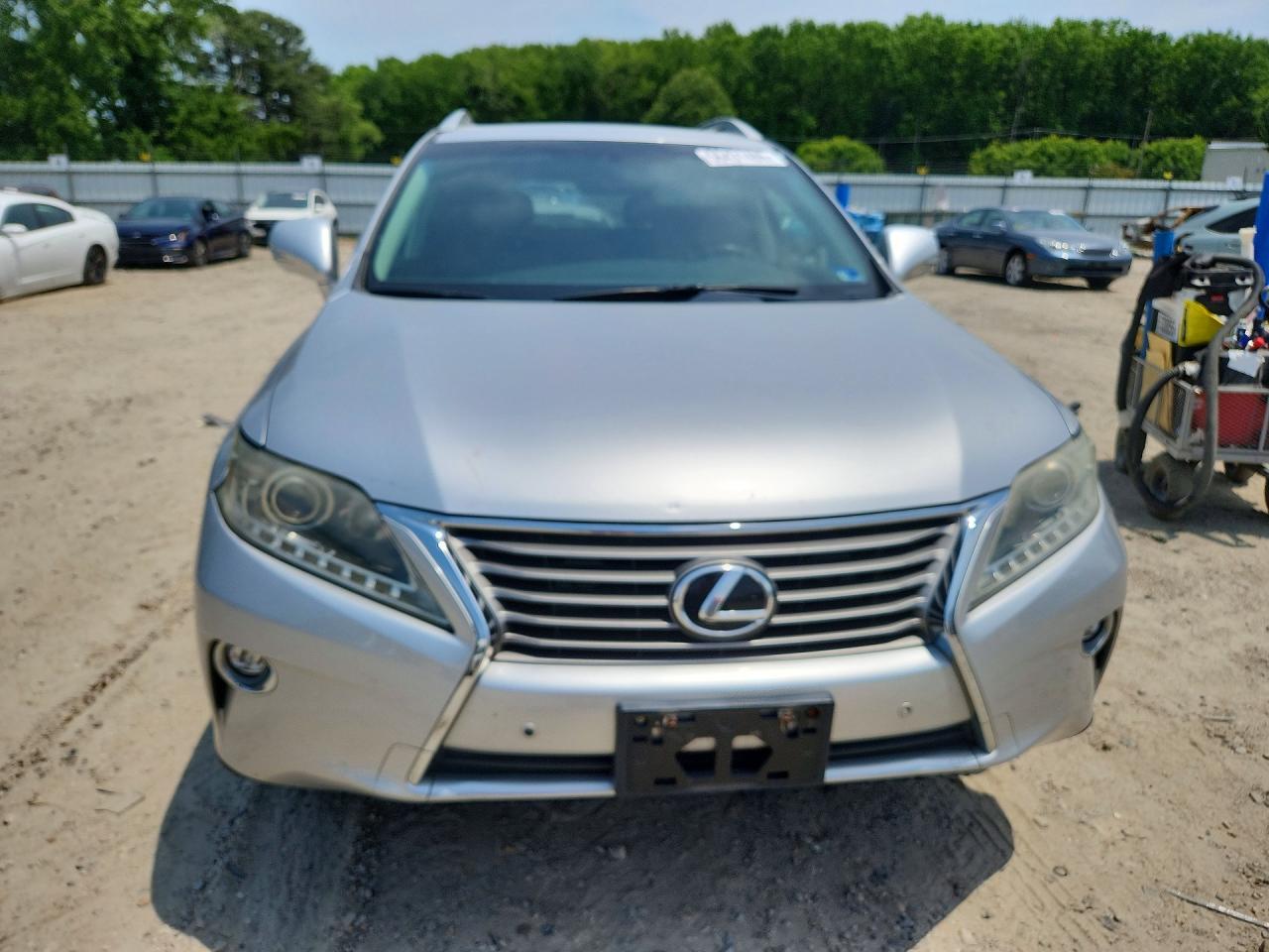 Lexus RX Base