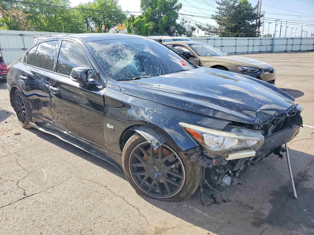 INFINITI Q50 3.0t Luxe