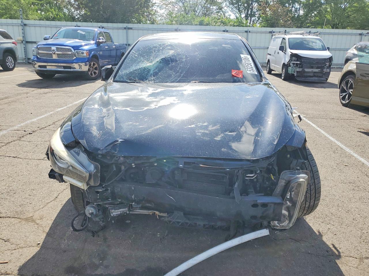 INFINITI Q50 3.0t Luxe