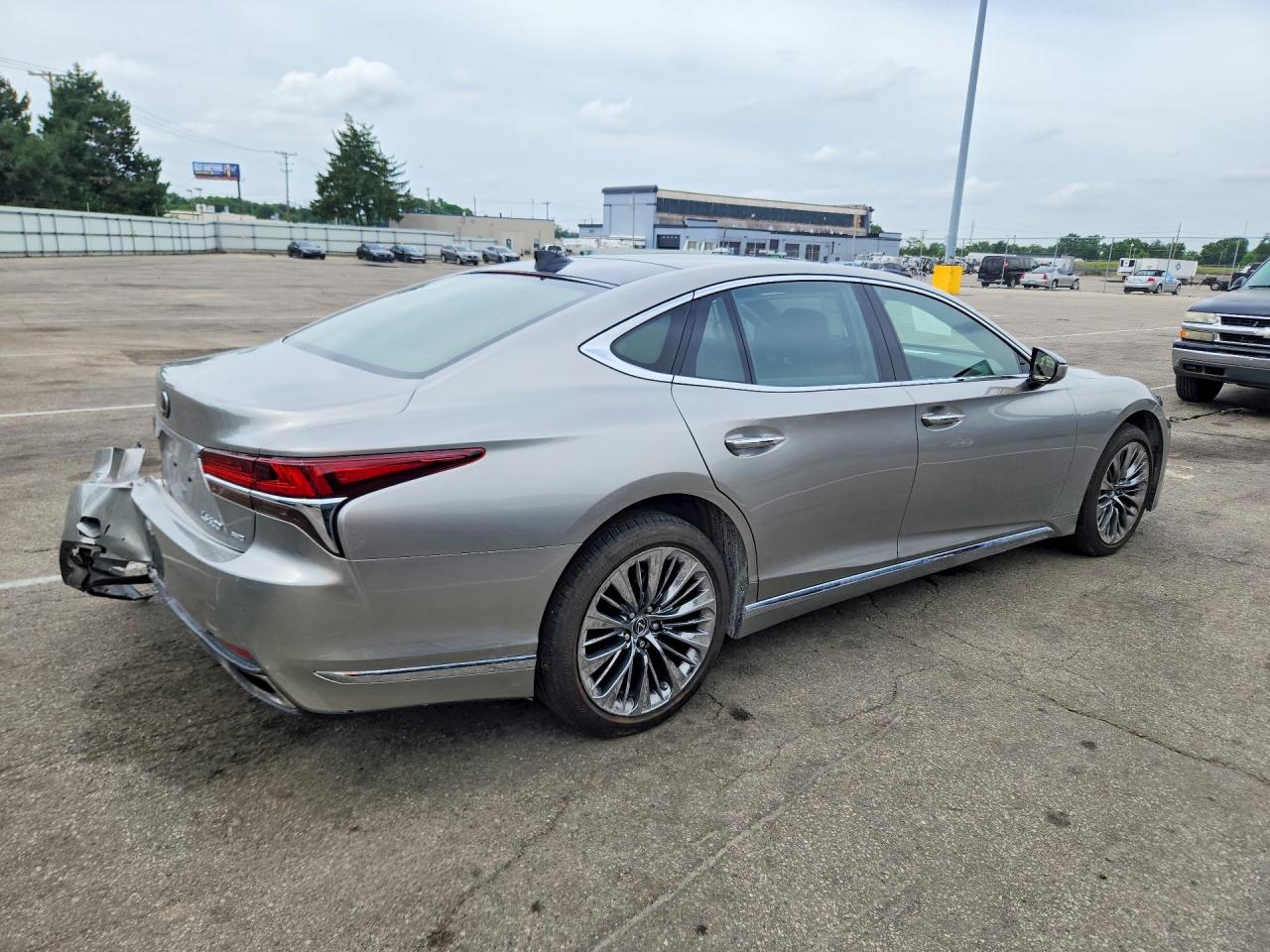 Lexus LS 500