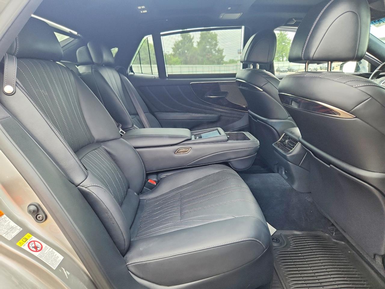 Lexus LS 500