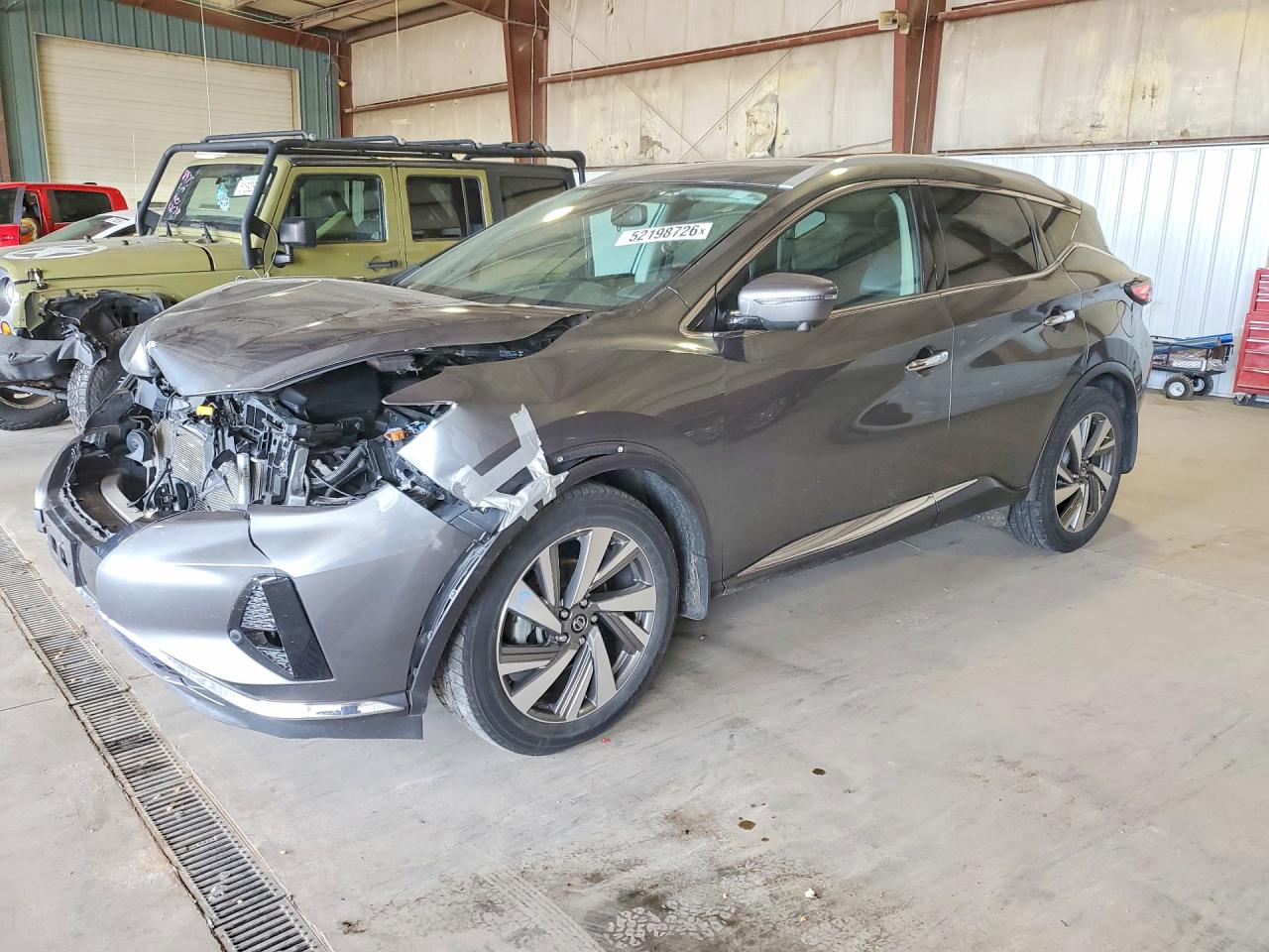 Salvage Nissan Murano Image