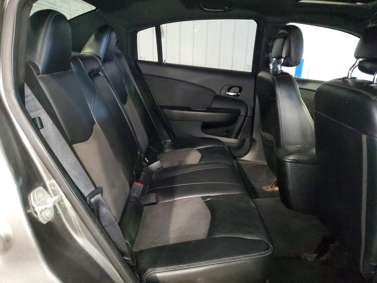 Chrysler 200
