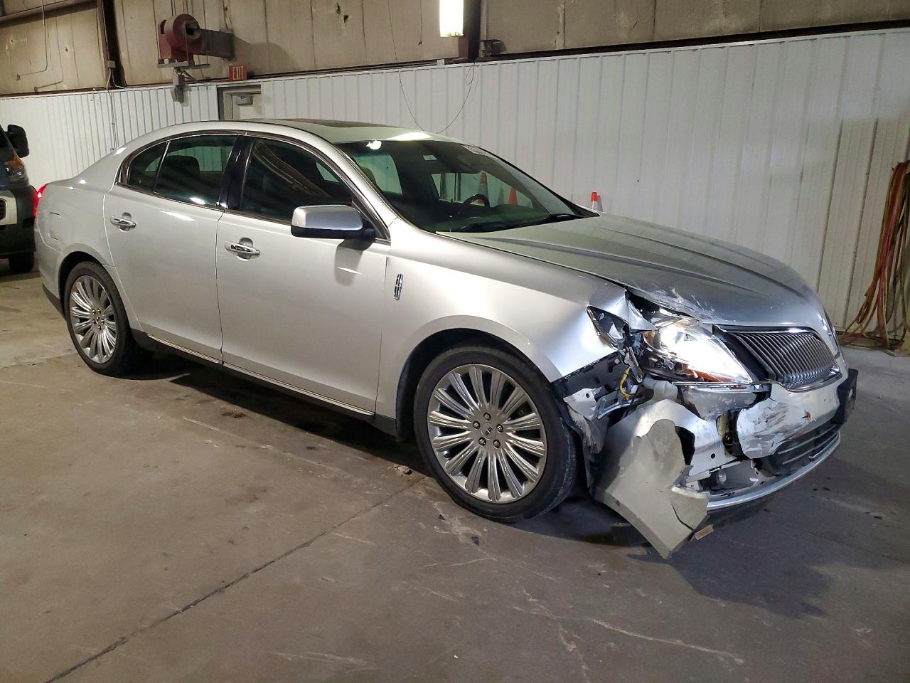 Lincoln MKS
