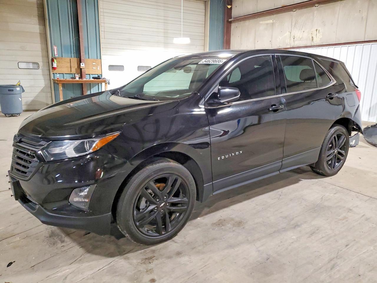 Salvage Chevrolet Equinox Image