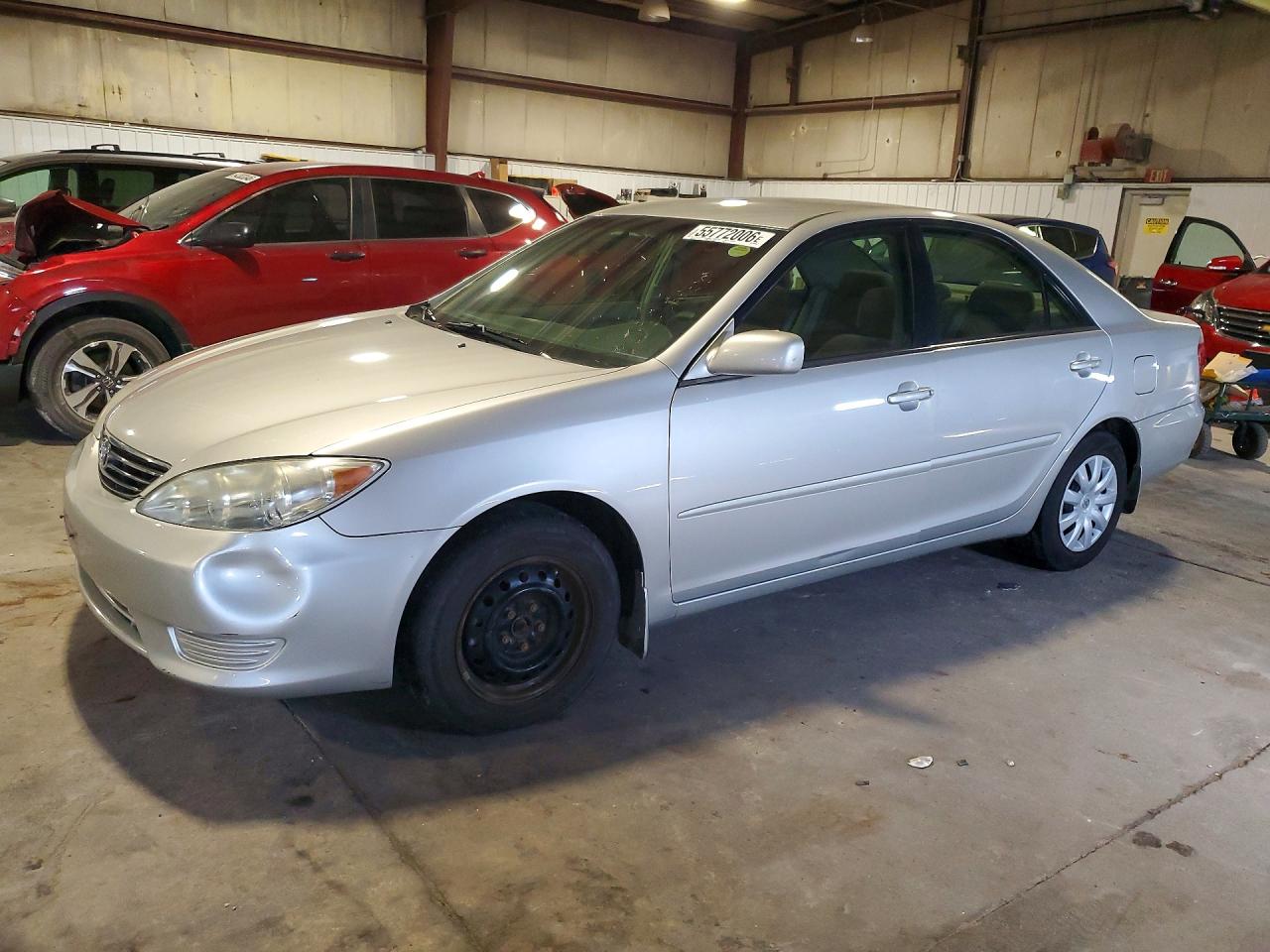 Salvage Toyota Camry Image