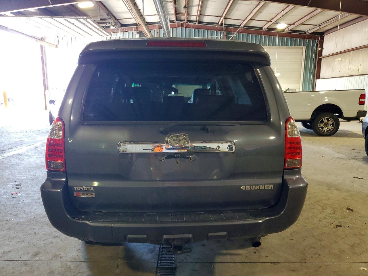 Toyota 4Runner Sr5