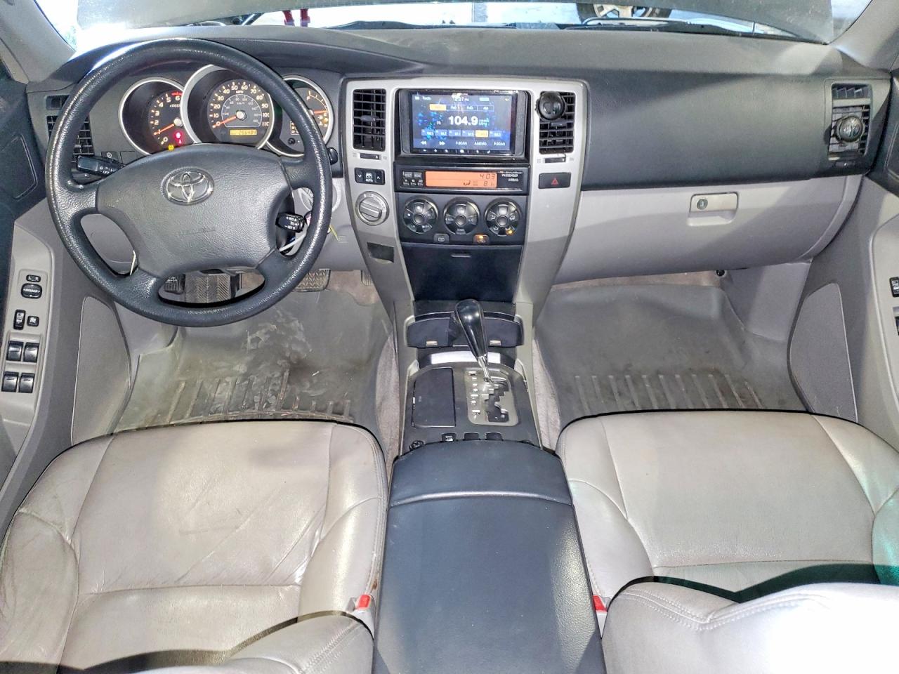 Toyota 4Runner Sr5