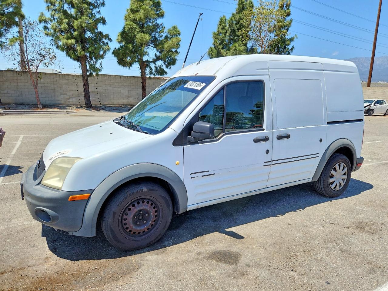 Salvage Ford Transit Image