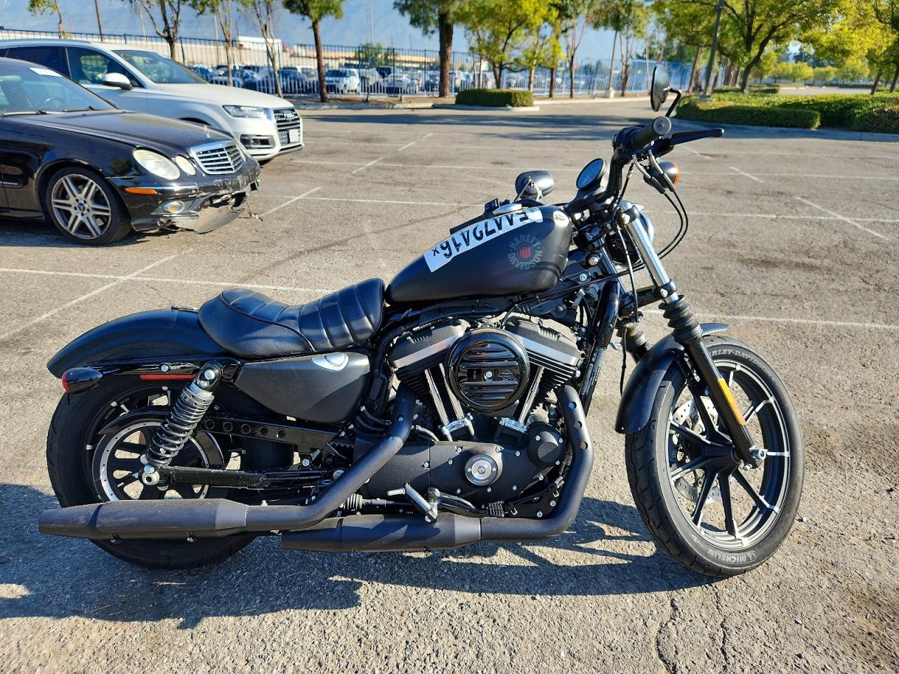 Salvage Harley-Davidson Xl Image
