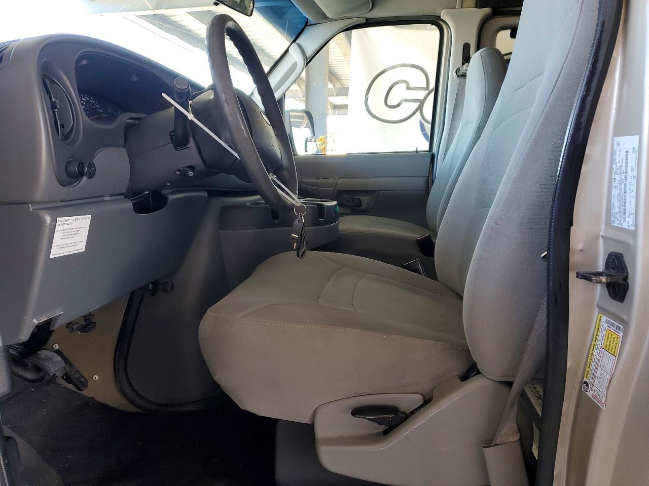 Ford Econoline E150 Wagon