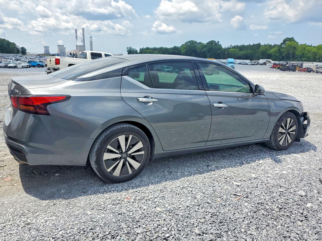 Nissan Altima Sv