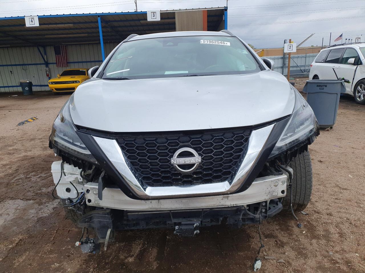 Nissan Murano Sv