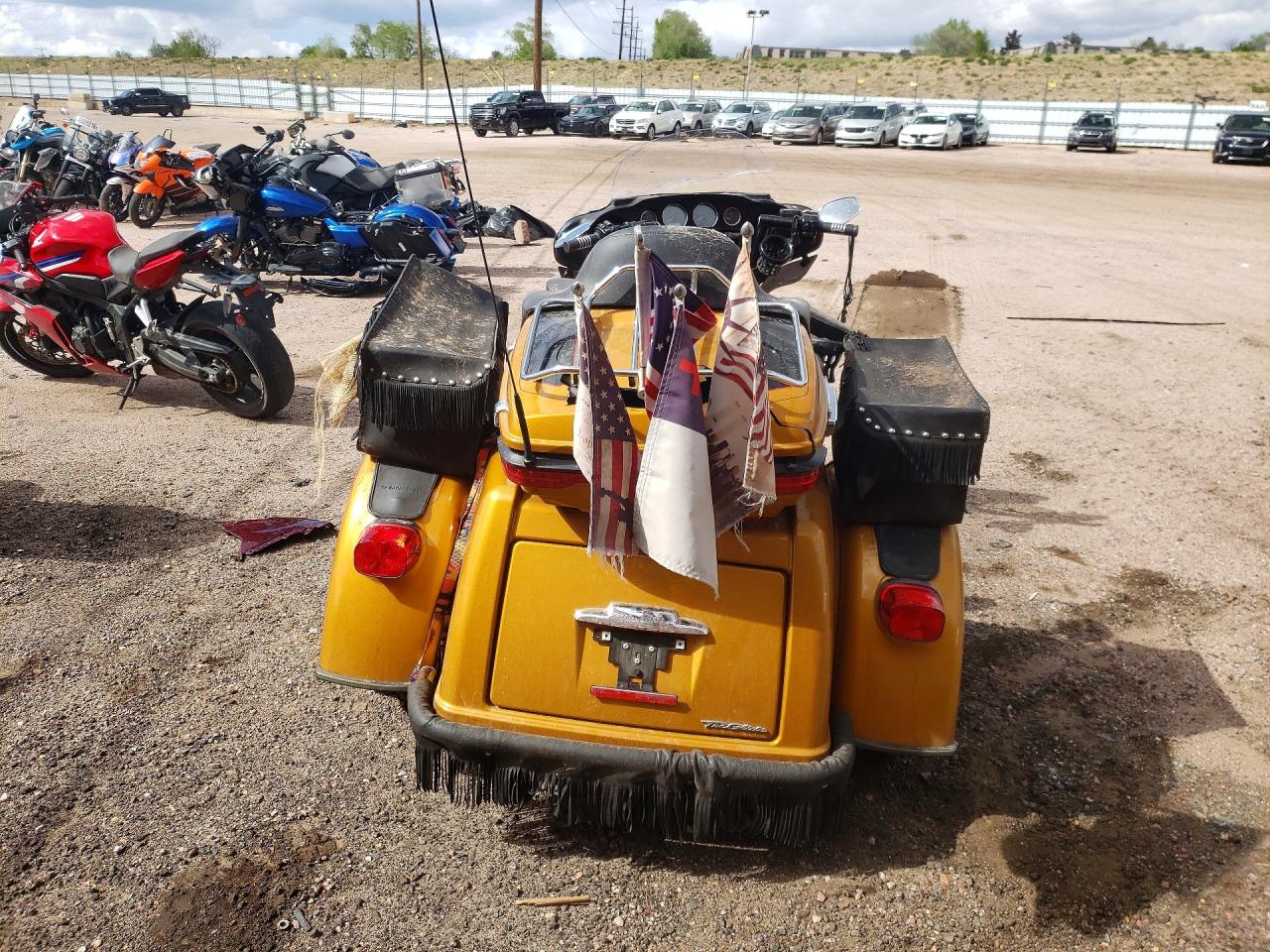 Harley-Davidson Fl