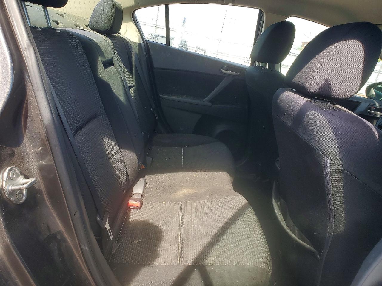 Mazda 3 I