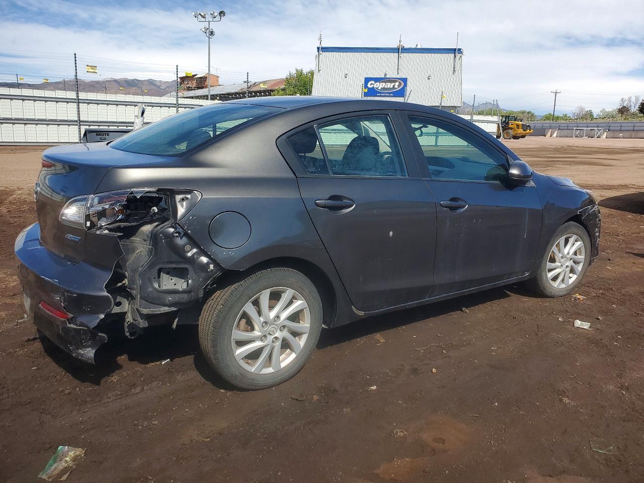 Mazda 3 I