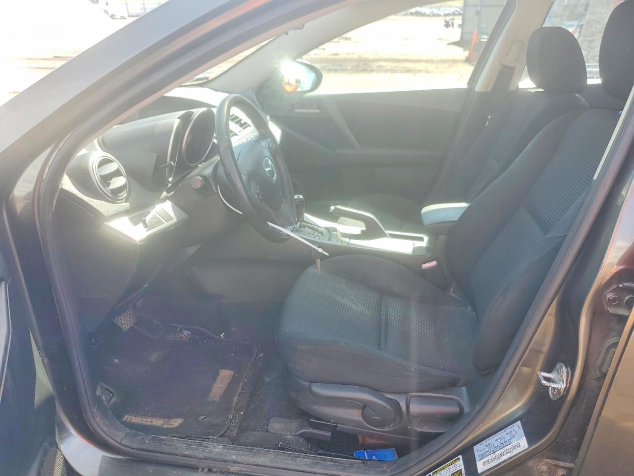 Mazda 3 I