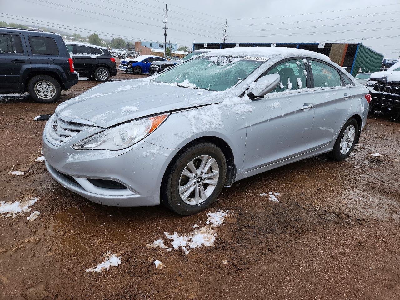 Salvage Hyundai SONATA Image