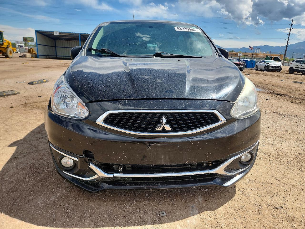 Mitsubishi Mirage Se