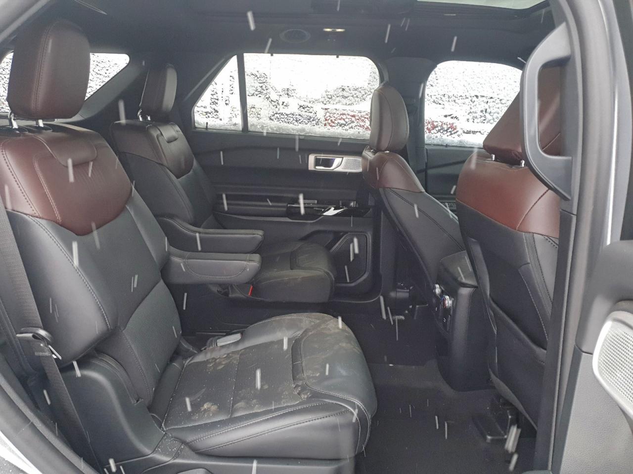 Ford Explorer Platinum