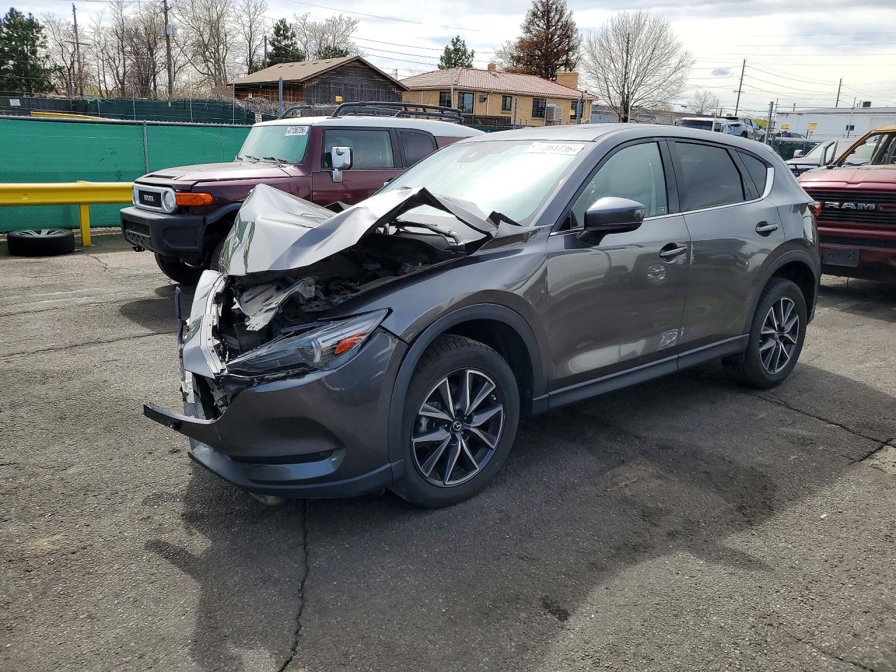 Salvage Mazda Cx Image