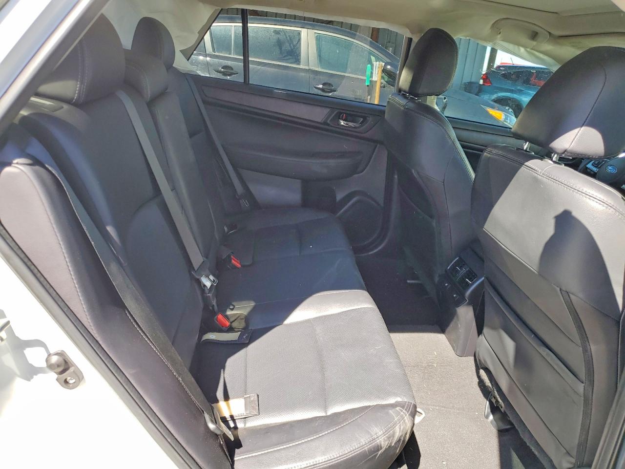 Subaru Outback 3.6r Limited