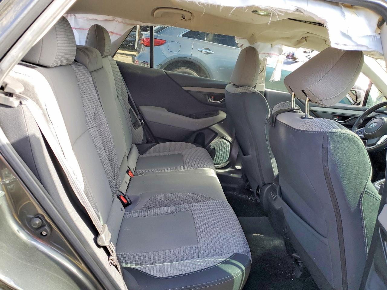 Subaru Outback Premium